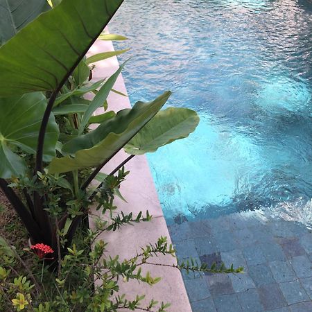Villa Abhista Seminyak Dış mekan fotoğraf