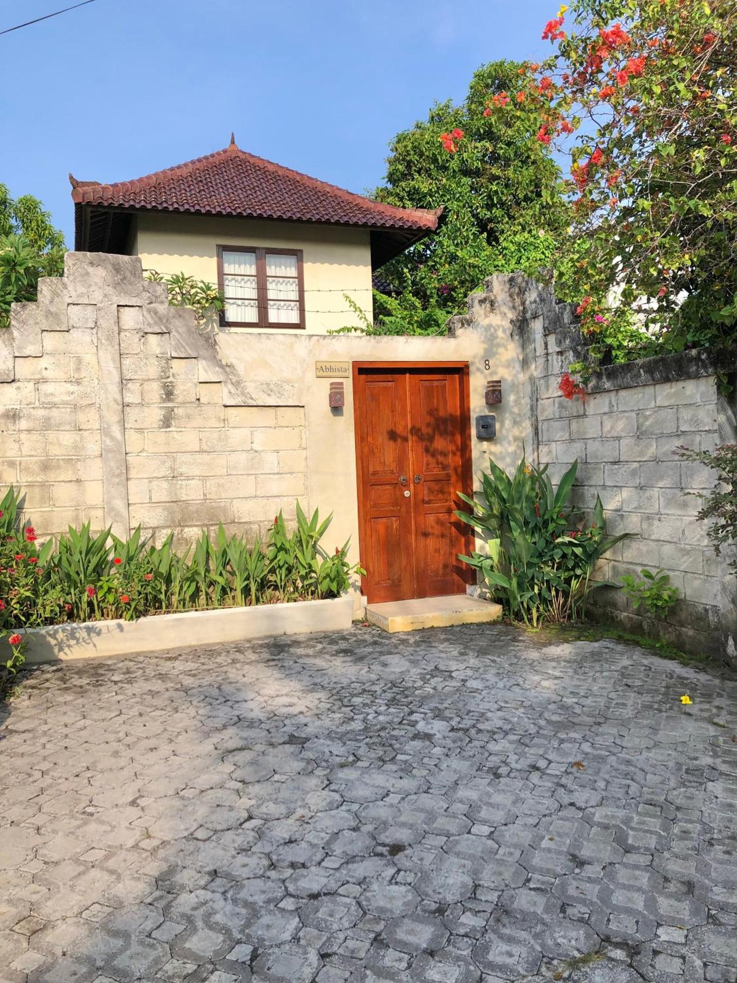 Villa Abhista Seminyak Dış mekan fotoğraf